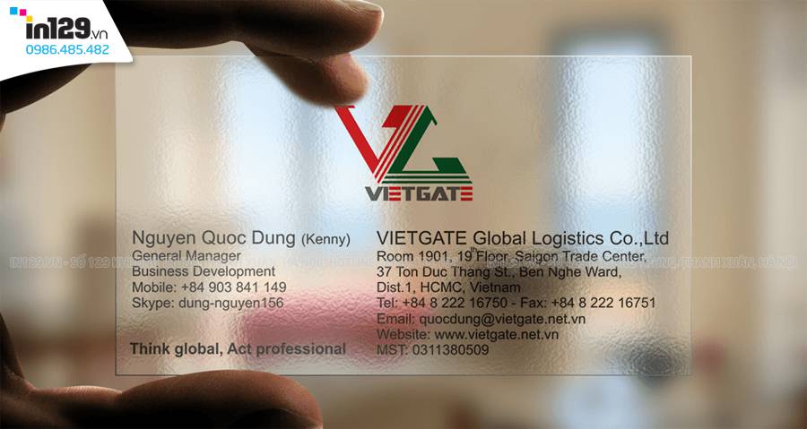 mẫu card visit nhựa trong suốt