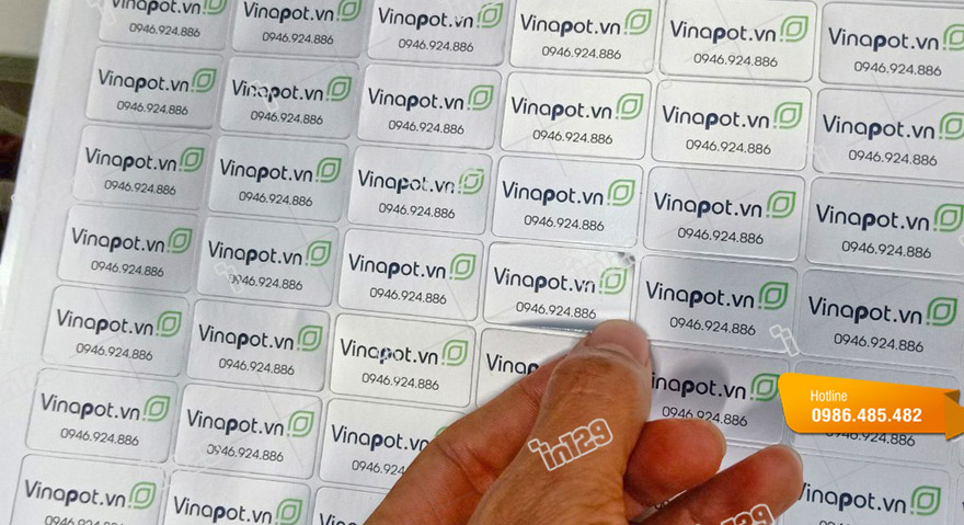 Mẫu tem decal xi bạc cho VINAPOT thương hiệu chậu cây cao cấp