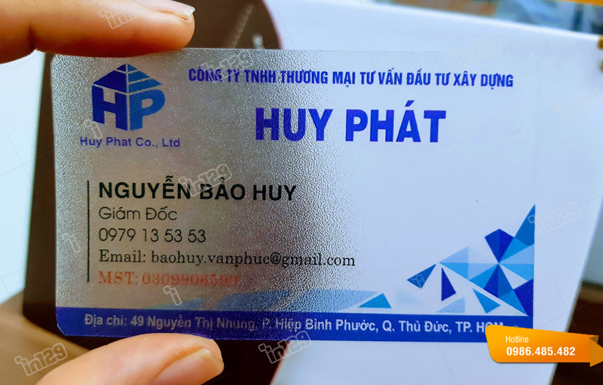 In card visit nhựa trong giá rẻ tại Hà Nội