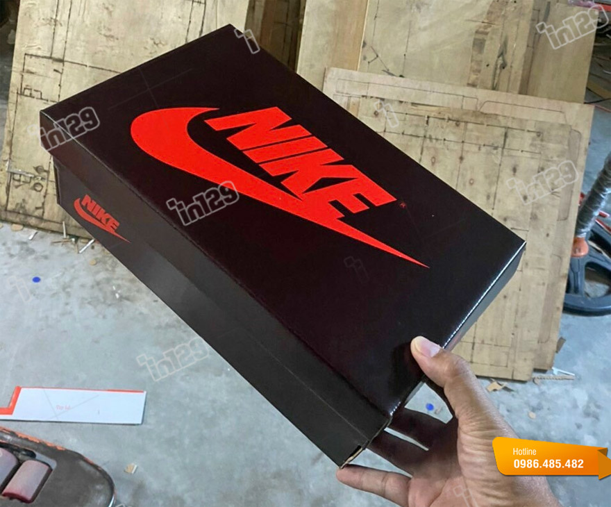 Mẫu hộp đựng giày Nike