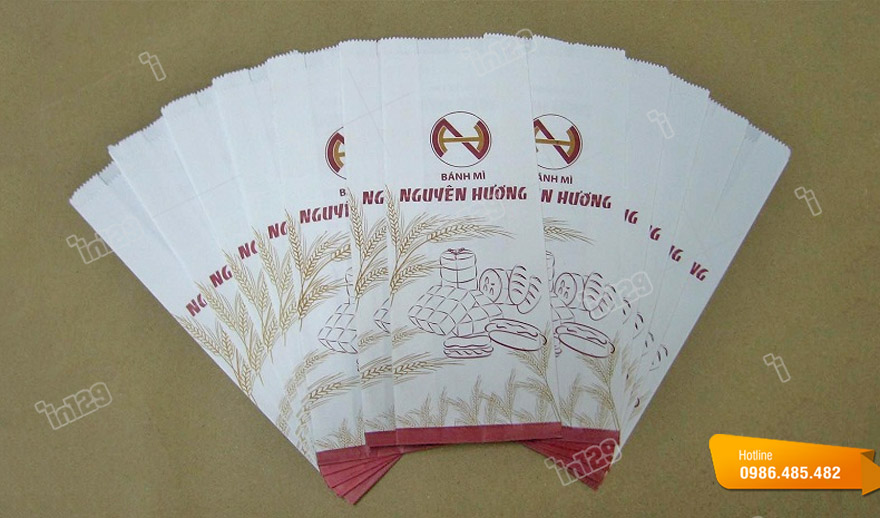 In bao bì túi bằng giấy đựng bánh mì thương hiệu Nguyên Hương