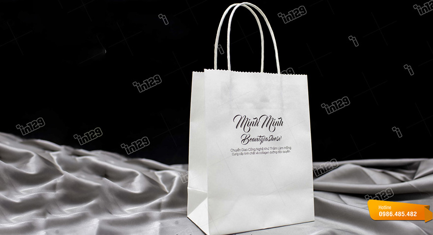 Túi giấy in logo giúp nhận diện thương hiệu cho doanh nghiệp