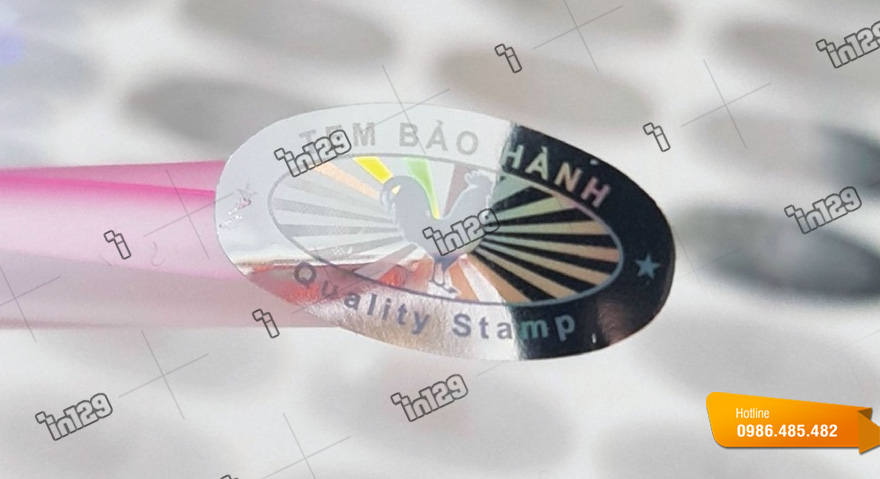 Tại sao nên sử dụng decal bạc khi in tem bảo hành?
